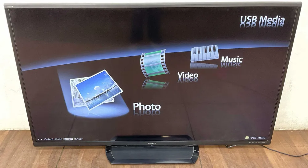 How to Play USB on Sharp Aquos TV